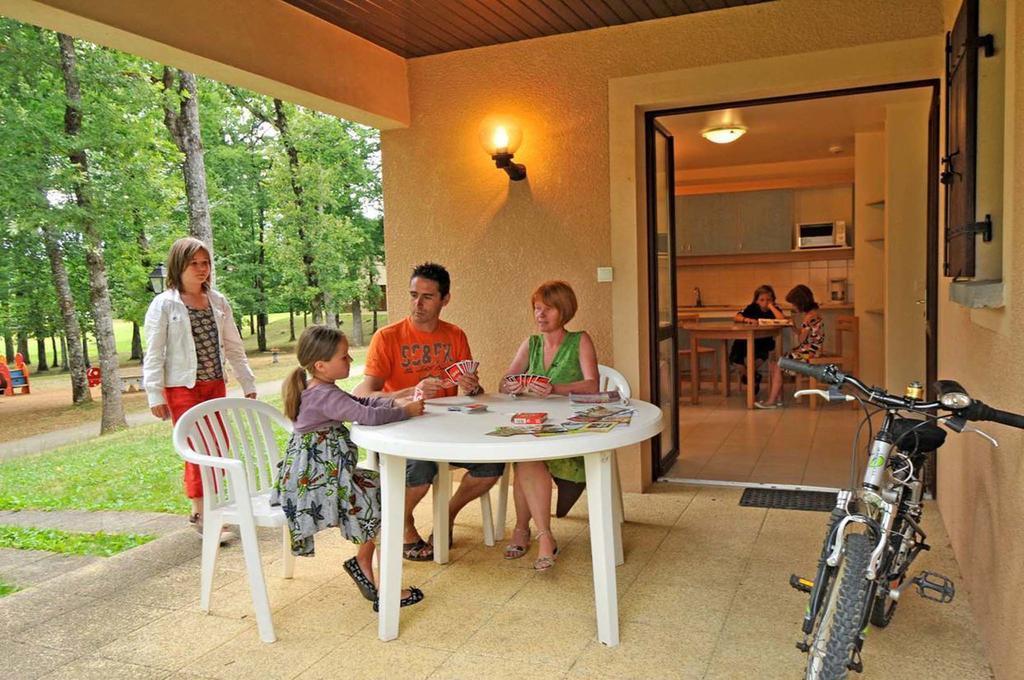 Vvf Perigord Sorges-En-Perigord Hotel Luaran gambar